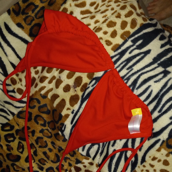 No boundaries  bikini top - Picture 2 of 3